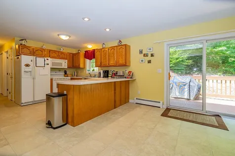 11 Addison Road Goffstown NH 03045