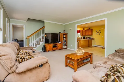 11 Addison Road Goffstown NH 03045