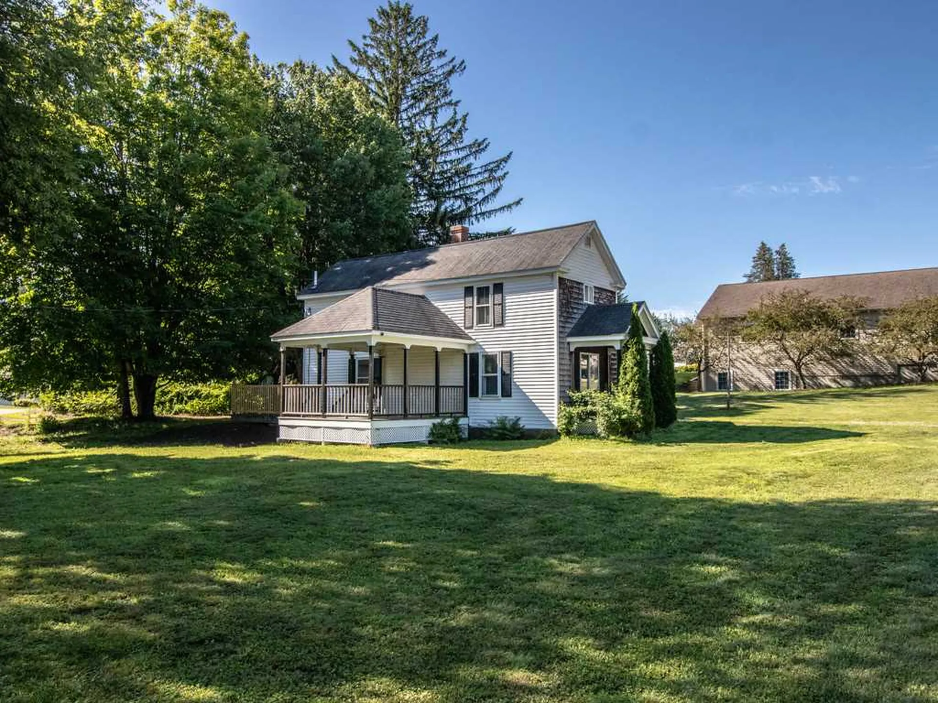 382 High Street Somersworth NH 03878