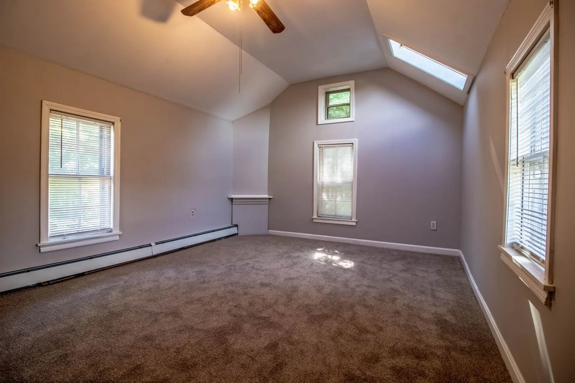 382 High Street Somersworth NH 03878