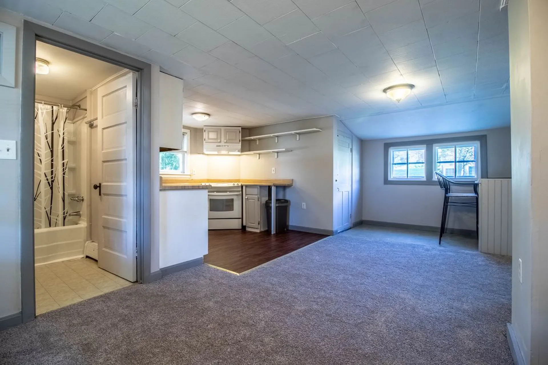 382 High Street Somersworth NH 03878