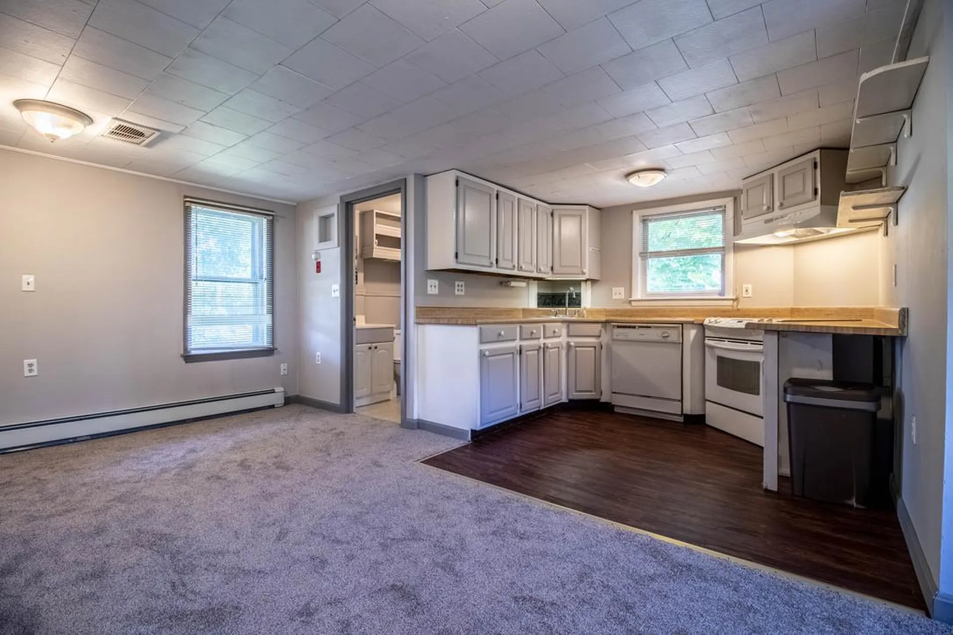 382 High Street Somersworth NH 03878