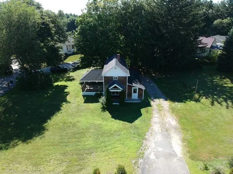 382 High Street Somersworth NH 03878