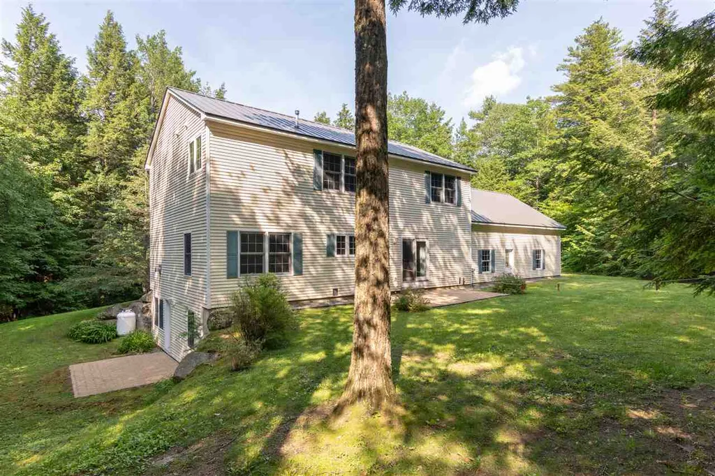 50 Lower Waldron Road Meredith NH 03253