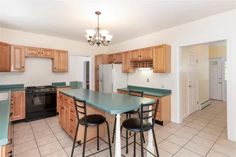 50 Lower Waldron Road Meredith NH 03253