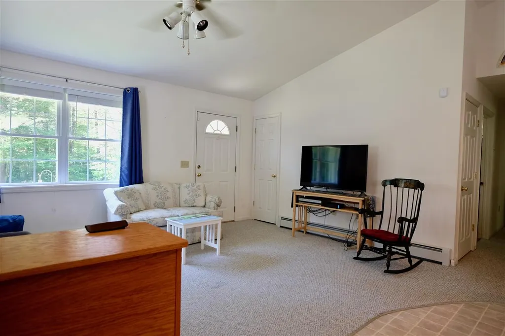 44 Pleasant Street Chichester NH 03258