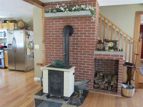 98 Copp Drive Fremont NH 03044