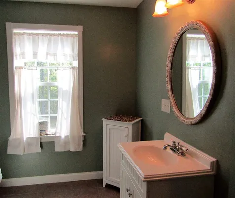 98 Copp Drive Fremont NH 03044