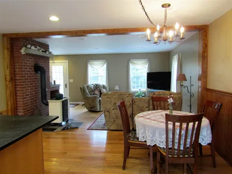 98 Copp Drive Fremont NH 03044