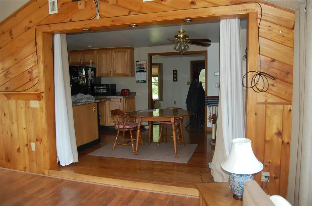 62 Oak Circle Winchester NH 03470