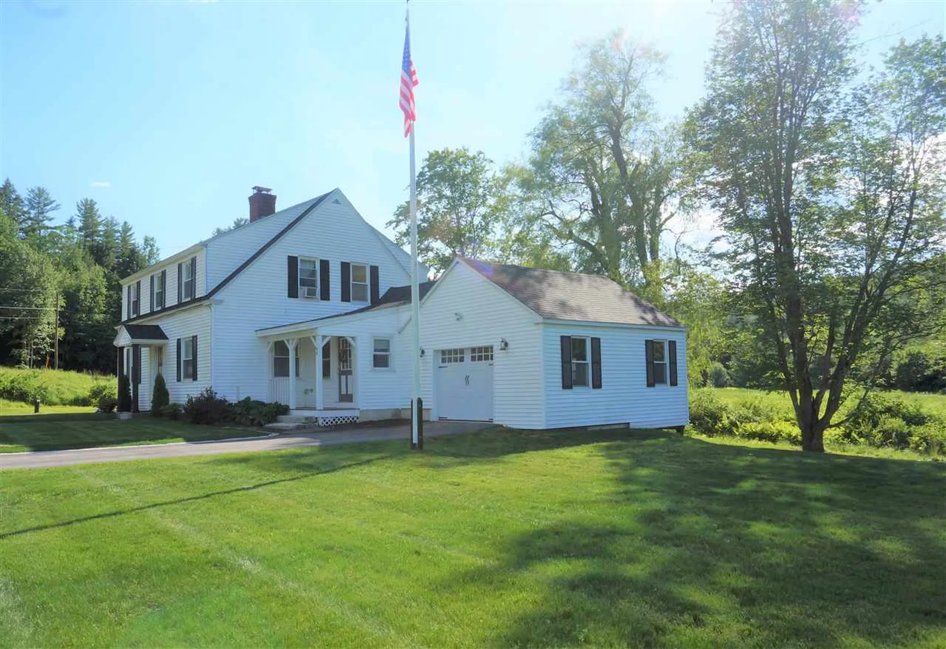 90 Mont Vernon Road New Boston NH 03070