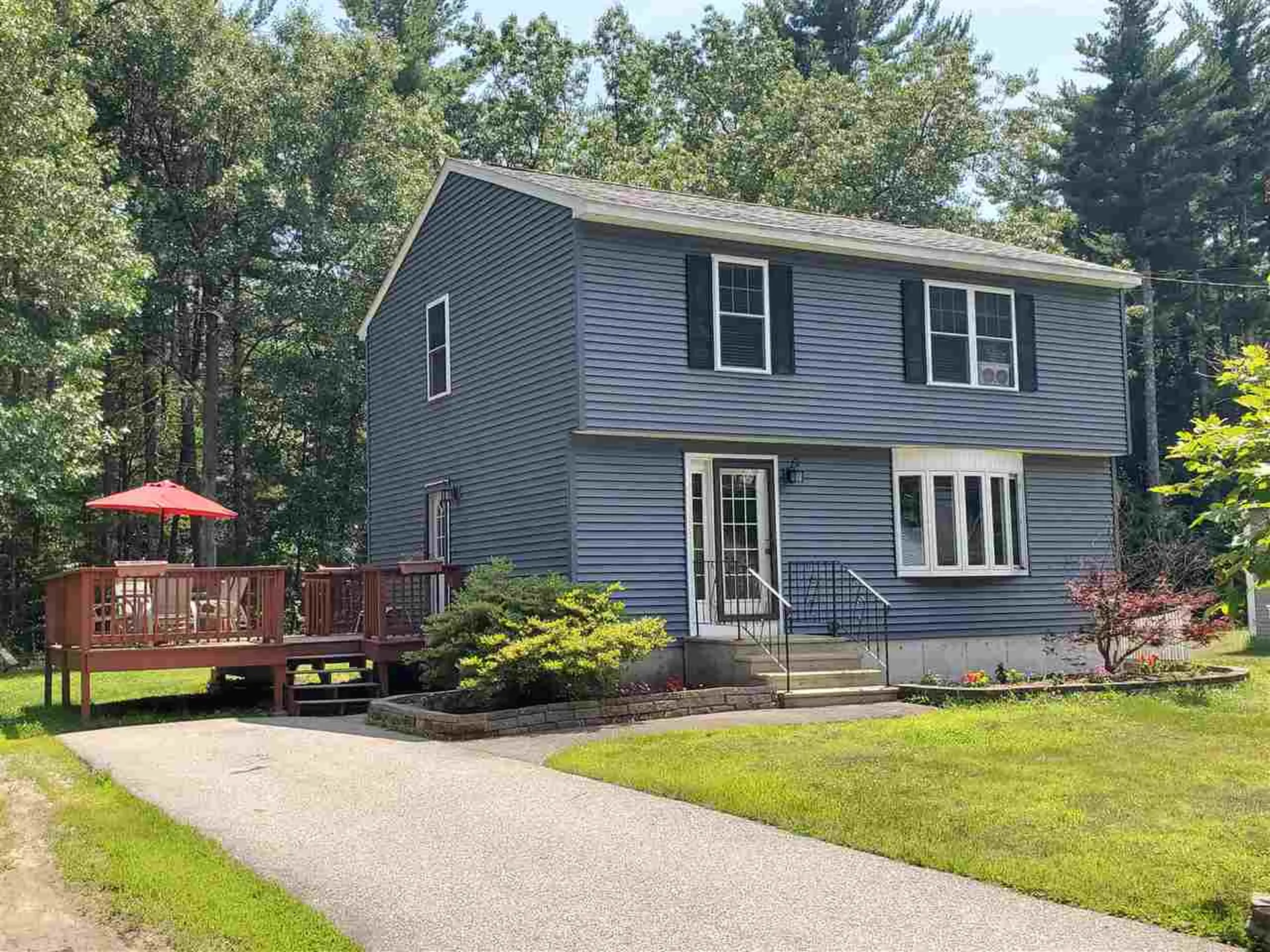 10 Drouin Way Merrimack NH 03054