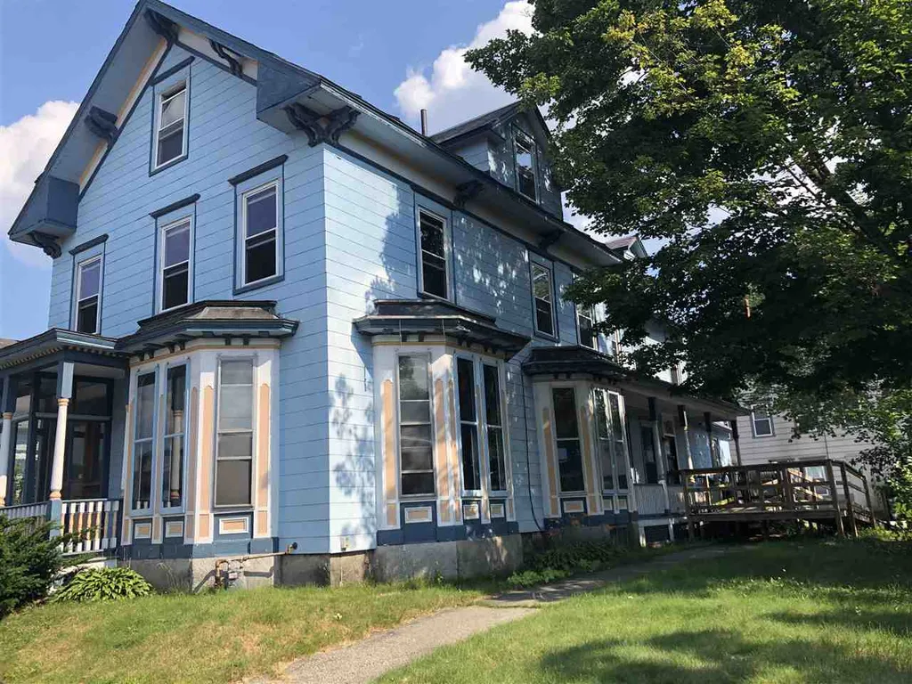295 Hanover Street Manchester NH 03104