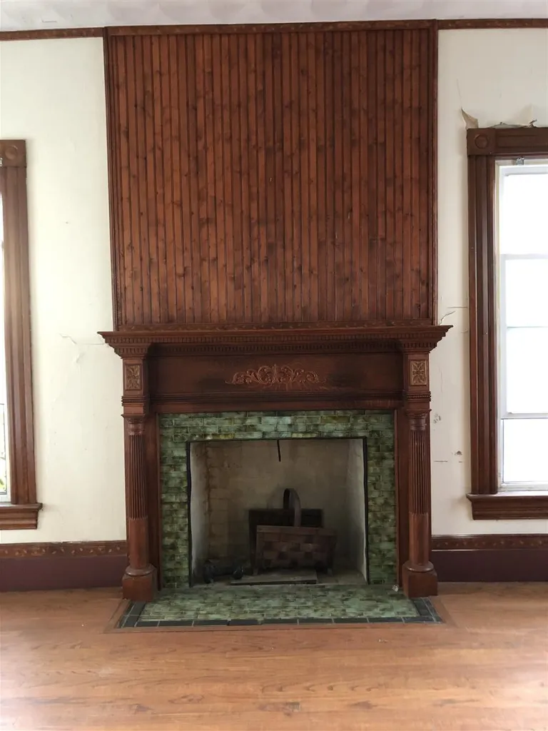 295 Hanover Street Manchester NH 03104