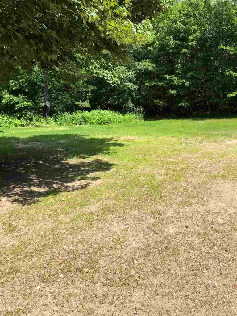 37 Clearwater Lane Wakefield NH 03872