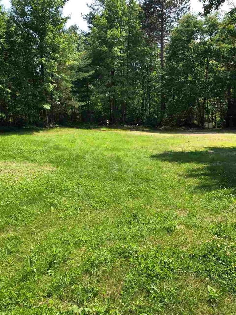 37 Clearwater Lane Wakefield NH 03872