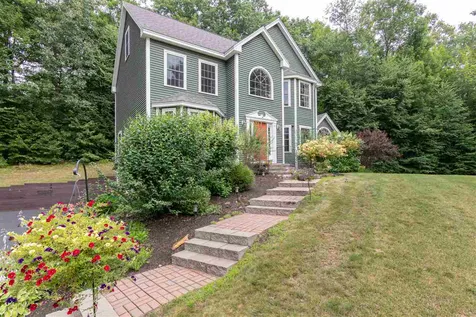 6 Fresian Lane Rochester NH 03867