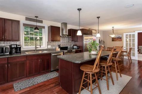 6 Fresian Lane Rochester NH 03867