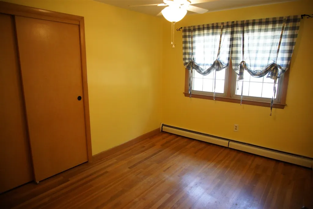 112 Farmer Street Manchester NH 03104