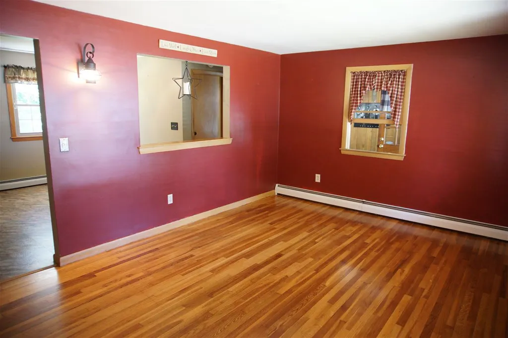 112 Farmer Street Manchester NH 03104