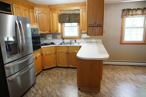 112 Farmer Street Manchester NH 03104