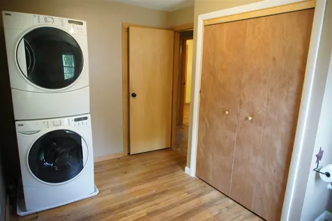 112 Farmer Street Manchester NH 03104