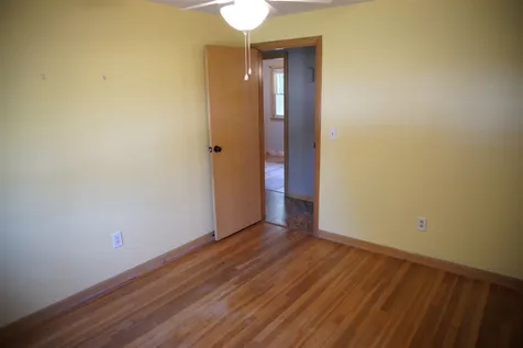 112 Farmer Street Manchester NH 03104