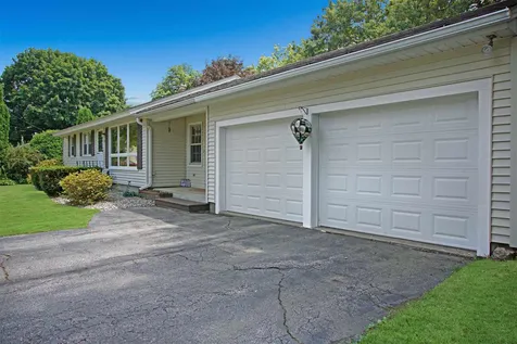 112 Farmer Street Manchester NH 03104