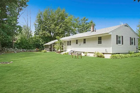 112 Farmer Street Manchester NH 03104