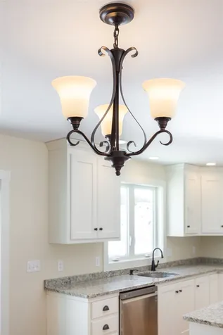 23 Kendall Lane Raymond NH 03077