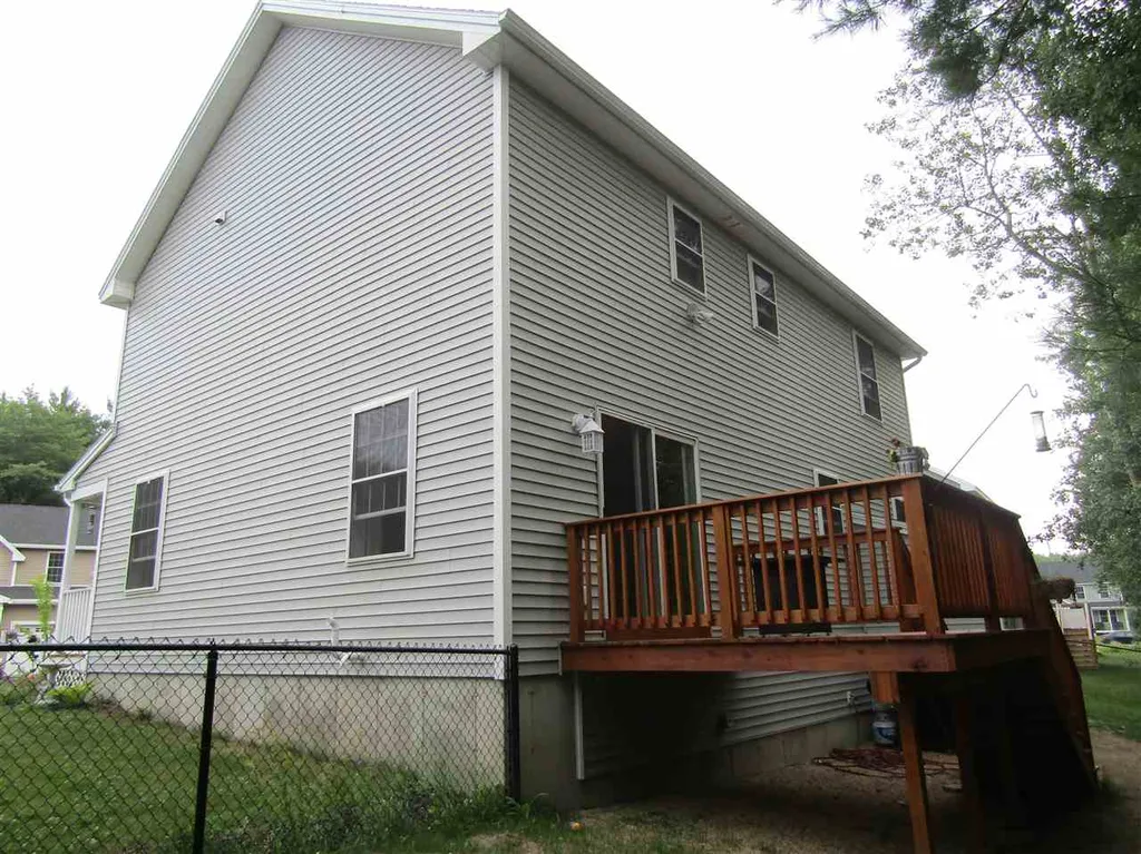 35 Rangeway Drive Rochester NH 03868