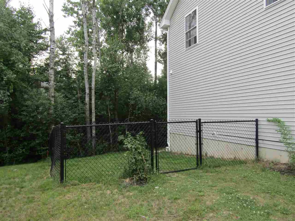 35 Rangeway Drive Rochester NH 03868