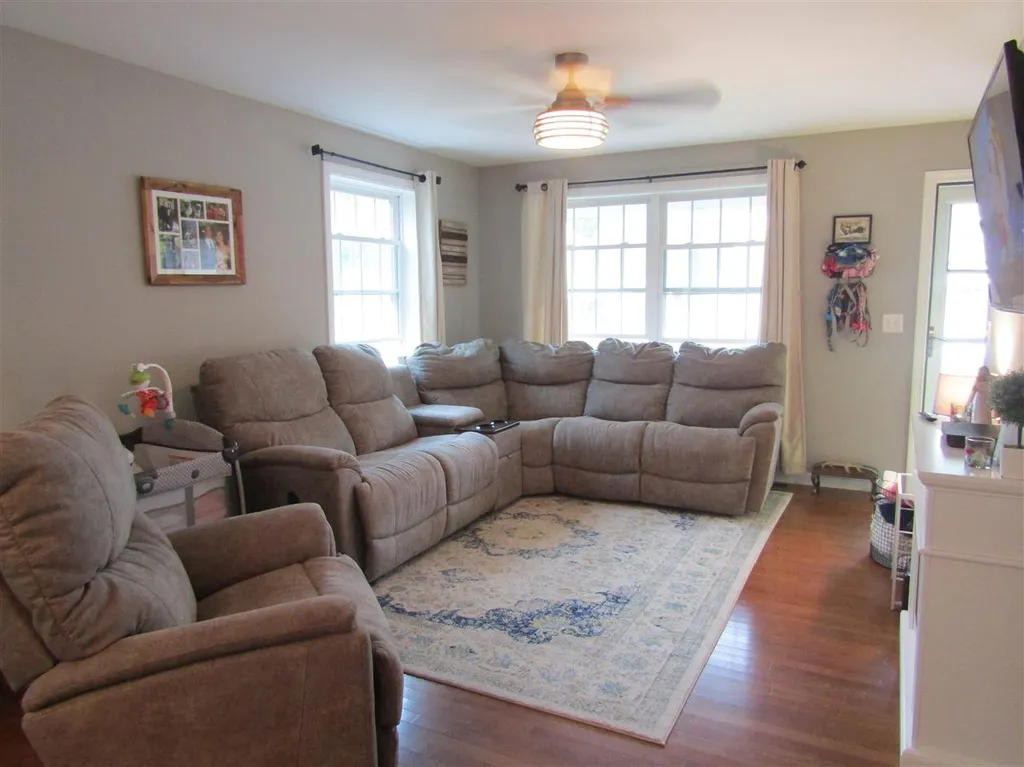 35 Rangeway Drive Rochester NH 03868