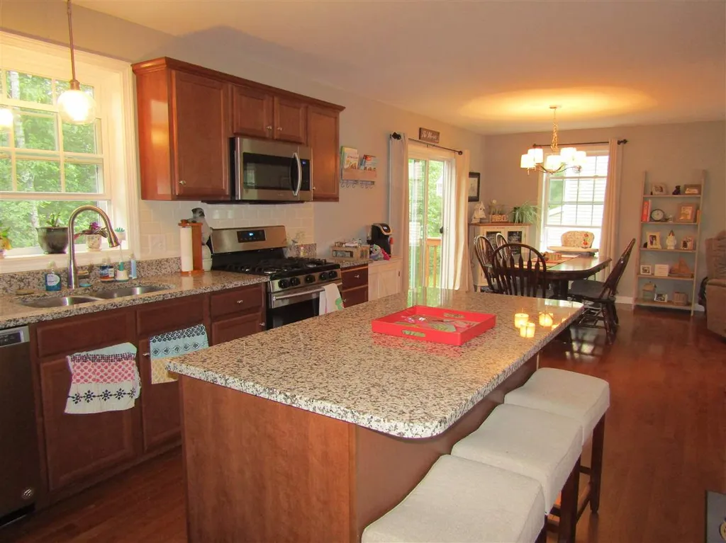 35 Rangeway Drive Rochester NH 03868