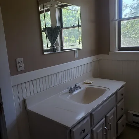 371 River Street Chester VT 05143