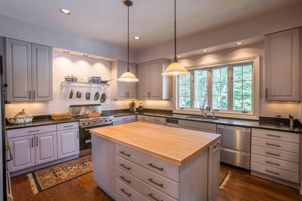 474 Horton Road Londonderry VT 05155