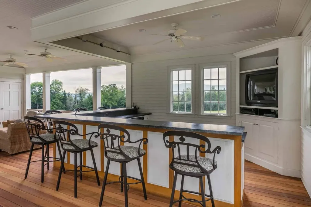 474 Horton Road Londonderry VT 05155