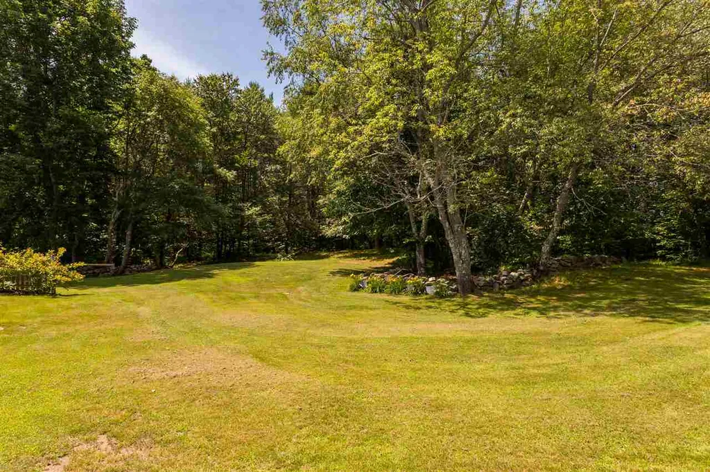 546 Ridge Road Middleton NH 03887