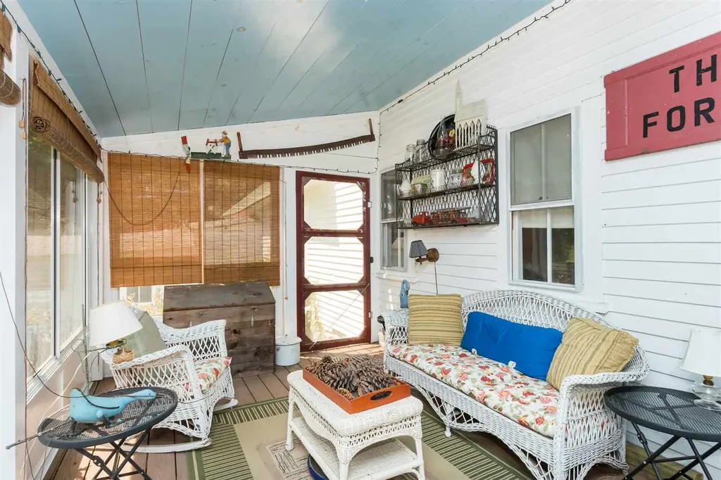 546 Ridge Road Middleton NH 03887