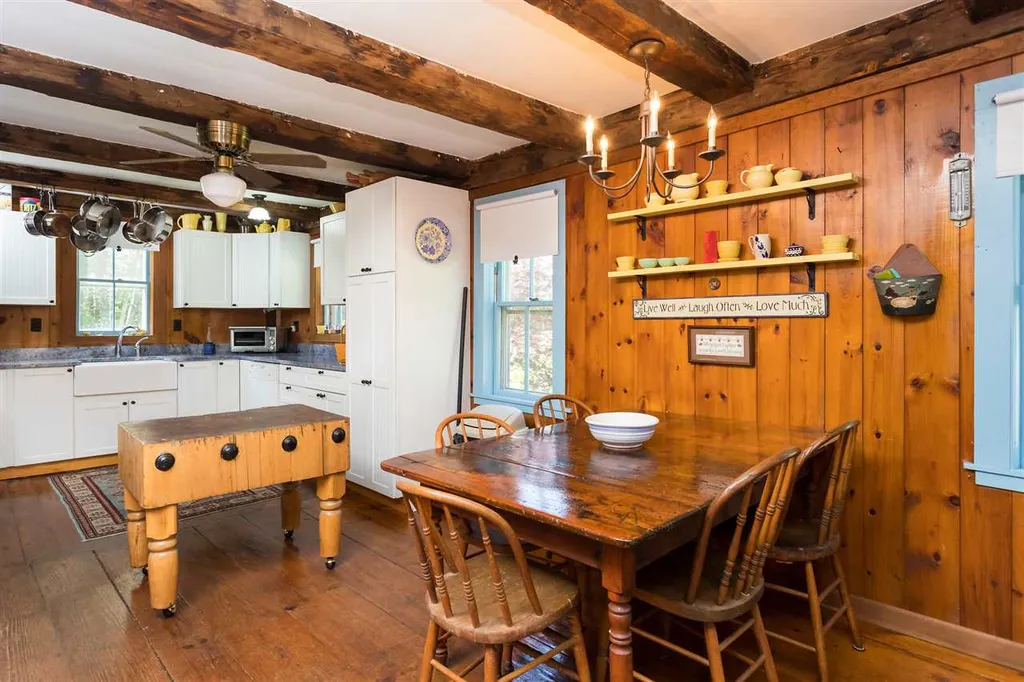 546 Ridge Road Middleton NH 03887