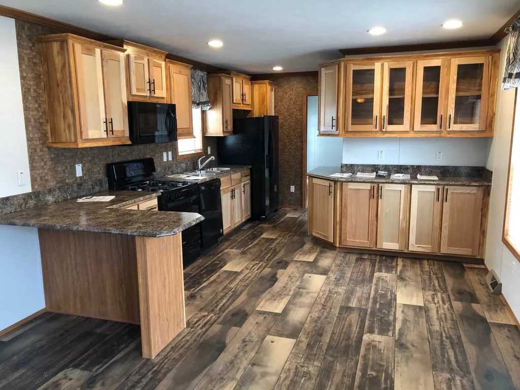 31 Brookwood Drive Salem NH 03079