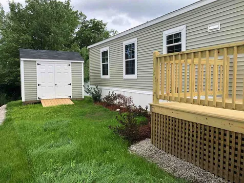 31 Brookwood Drive Salem NH 03079