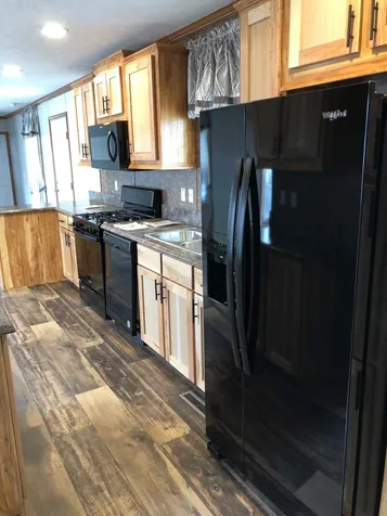 31 Brookwood Drive Salem NH 03079