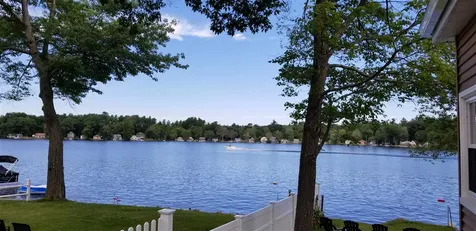 54 Shore Drive Hampstead NH 03841
