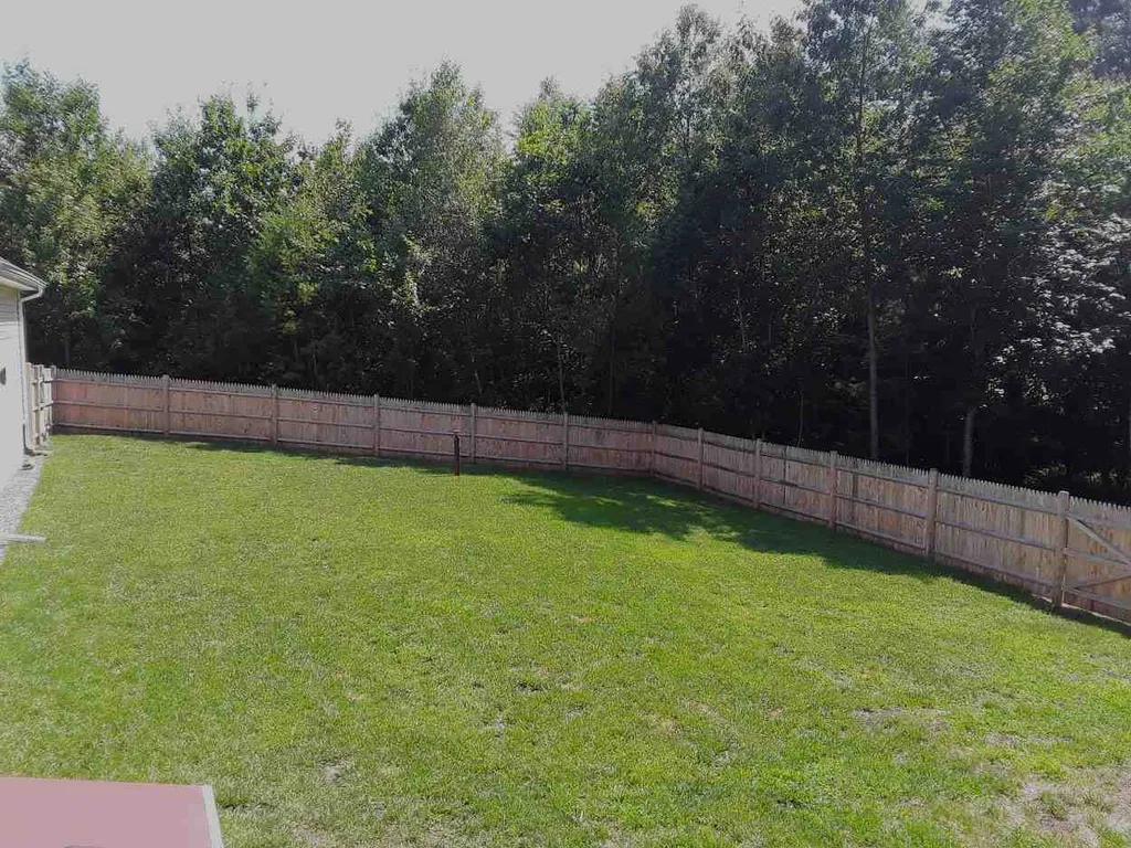 49 Hilbren Road Weare NH 03281