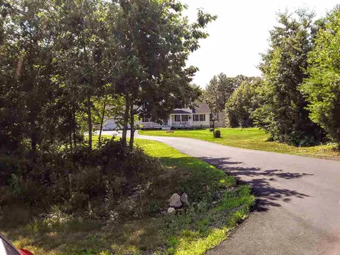 49 Hilbren Road Weare NH 03281