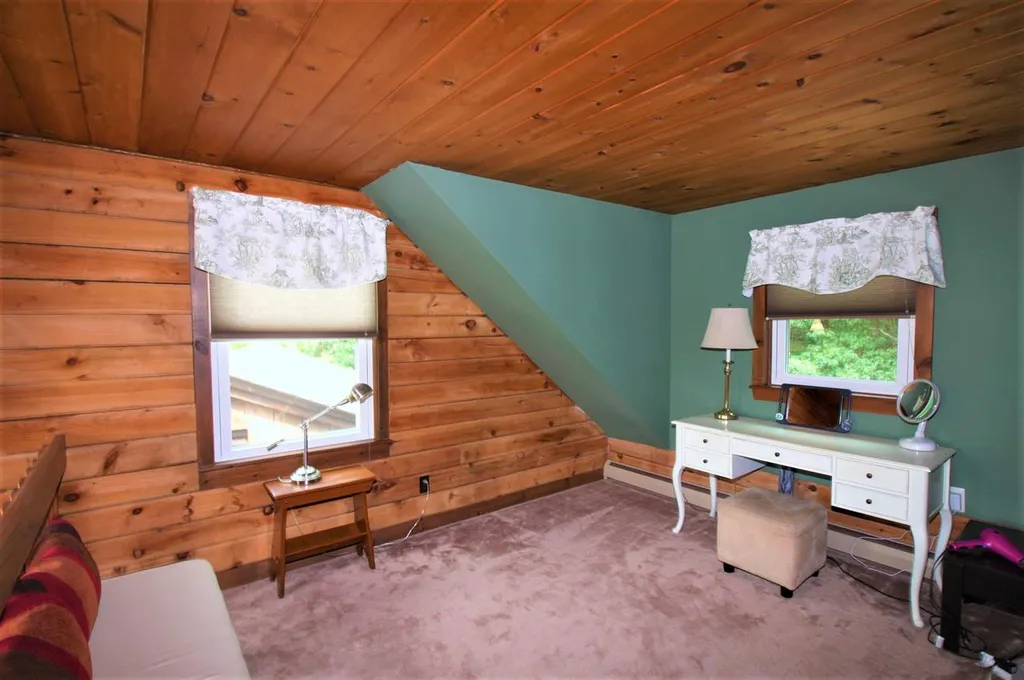 110 N Shore Road Derry NH 03038