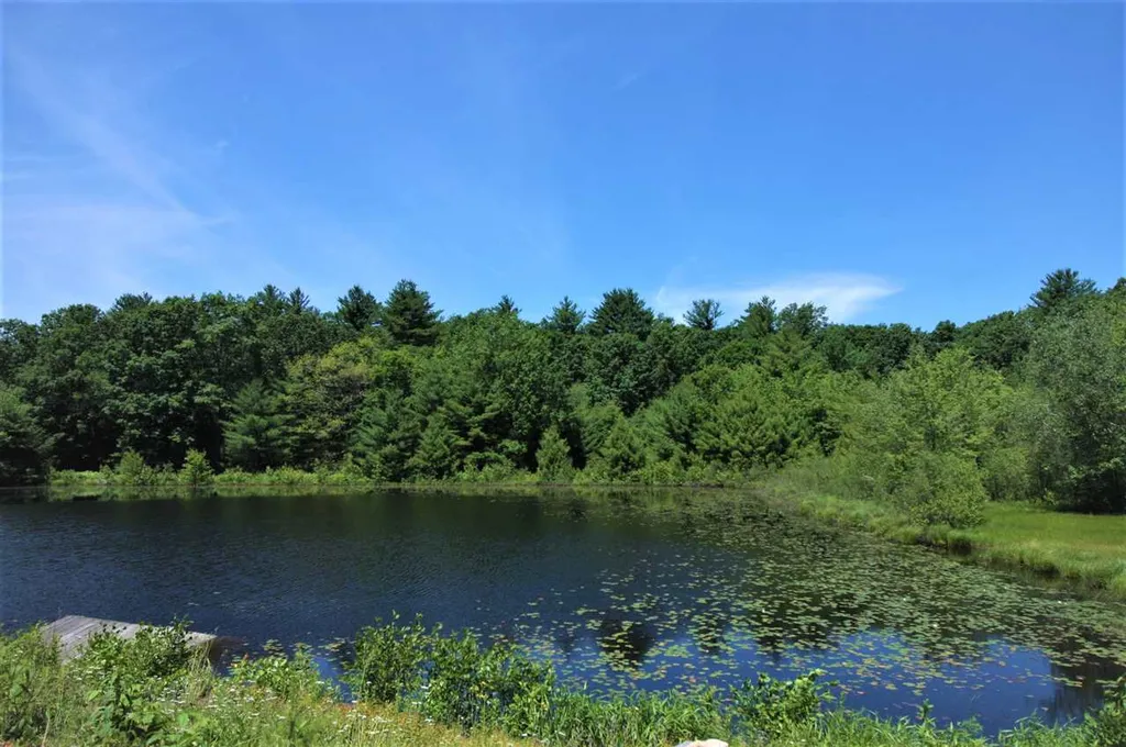 110 N Shore Road Derry NH 03038