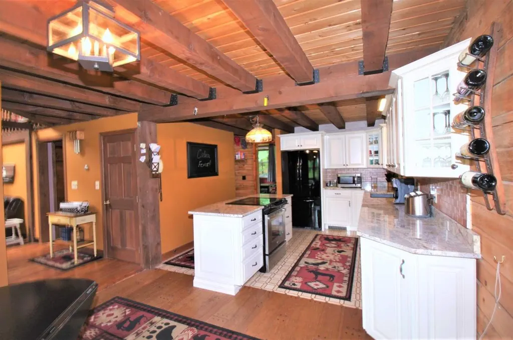 110 N Shore Road Derry NH 03038