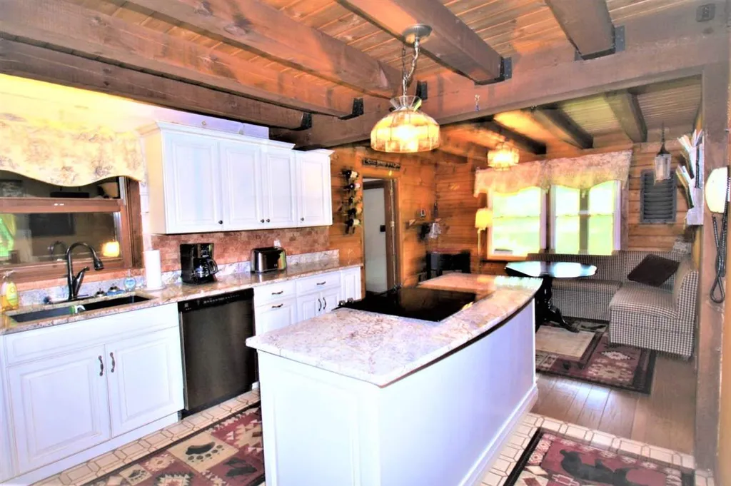110 N Shore Road Derry NH 03038